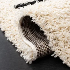 Venus Shag VNS604 Power Loomed Area Rug - Safavieh 9 Venus Shag VNS604 Power Loomed Area Rug - Safavieh -Home Decor Shop GUEST 1fc5a50f 1e40 46c6 9da1 102083fb82cc