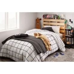 Reversible Microfiber Grid Comforter - Room Essentials™ 11 Reversible Microfiber Grid Comforter - Room Essentials™ -Home Decor Shop GUEST 3461f2cc 3d8d 40ee b98b 17a6275dab4d