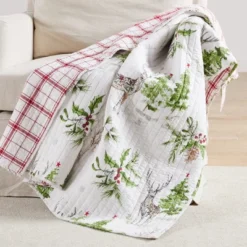 Sleigh Bells Holiday Quilted Throw Multi Color - Villa Lugano